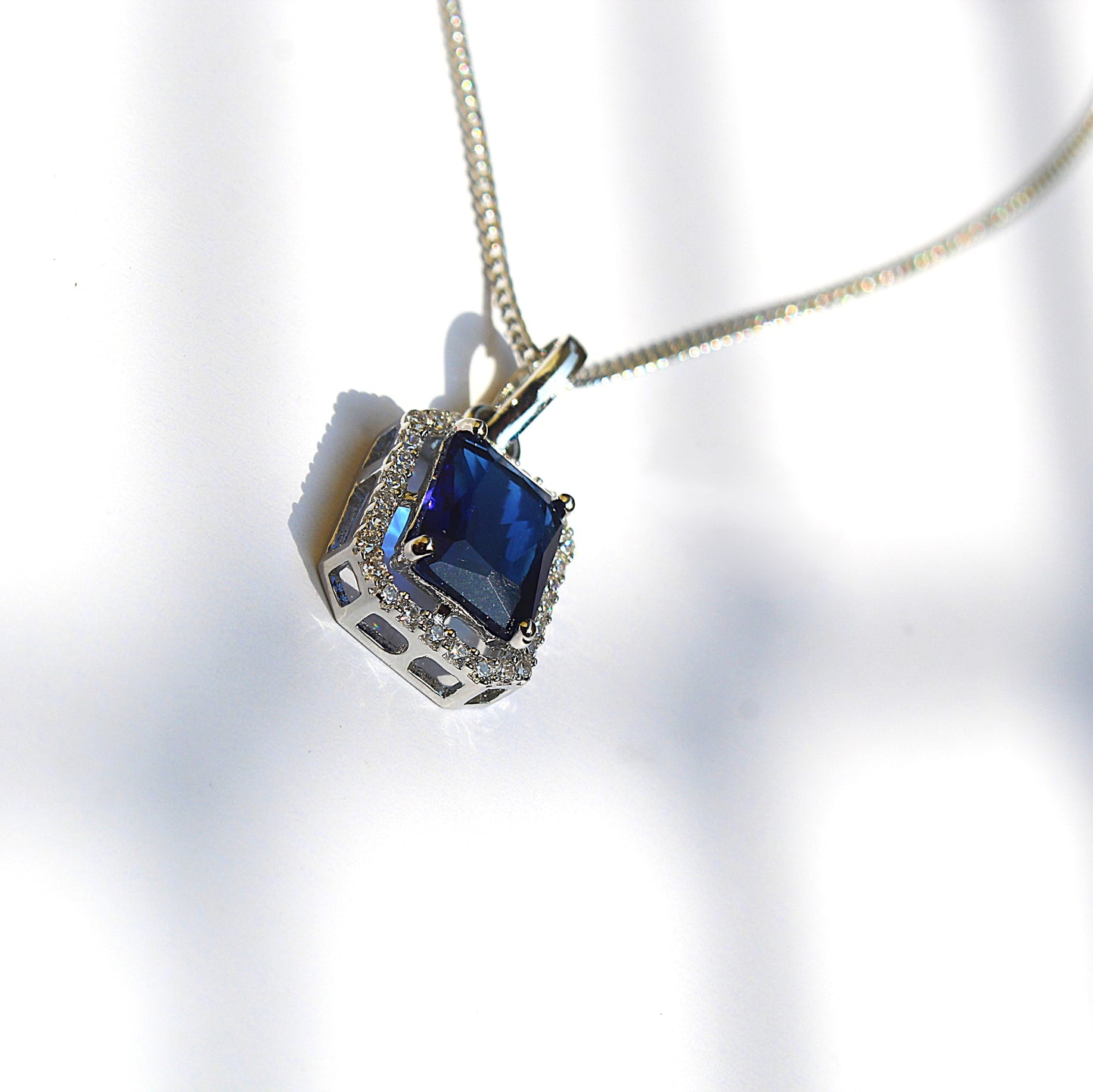 925 silver blue sapphire pendant