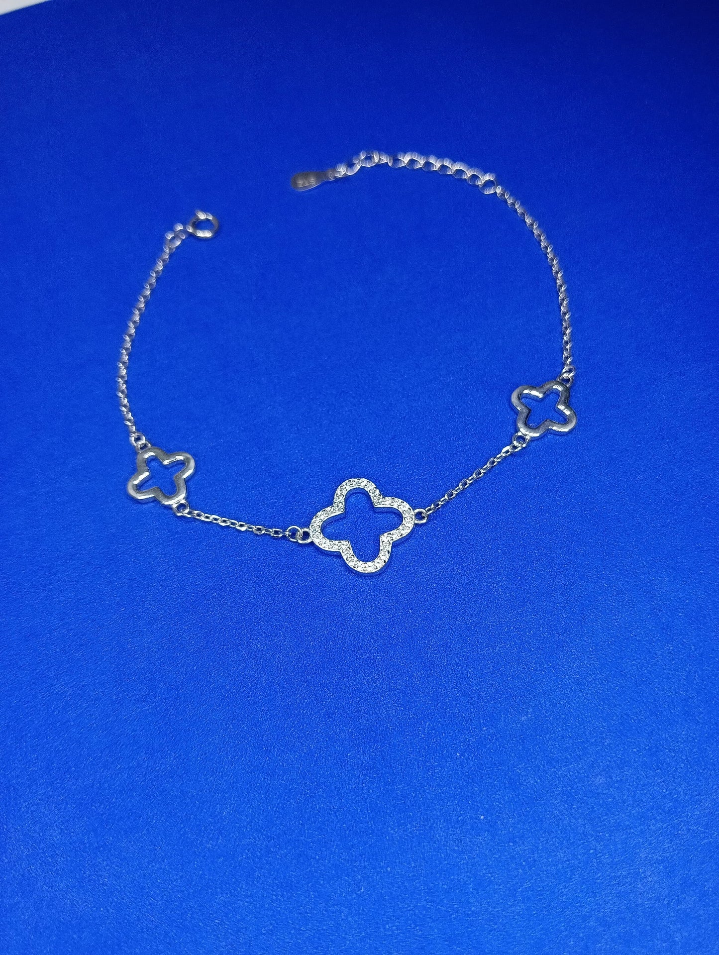Charming Silver Clover Bracelet