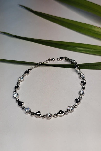 Silver Heart & Gems Harmony Bracelet