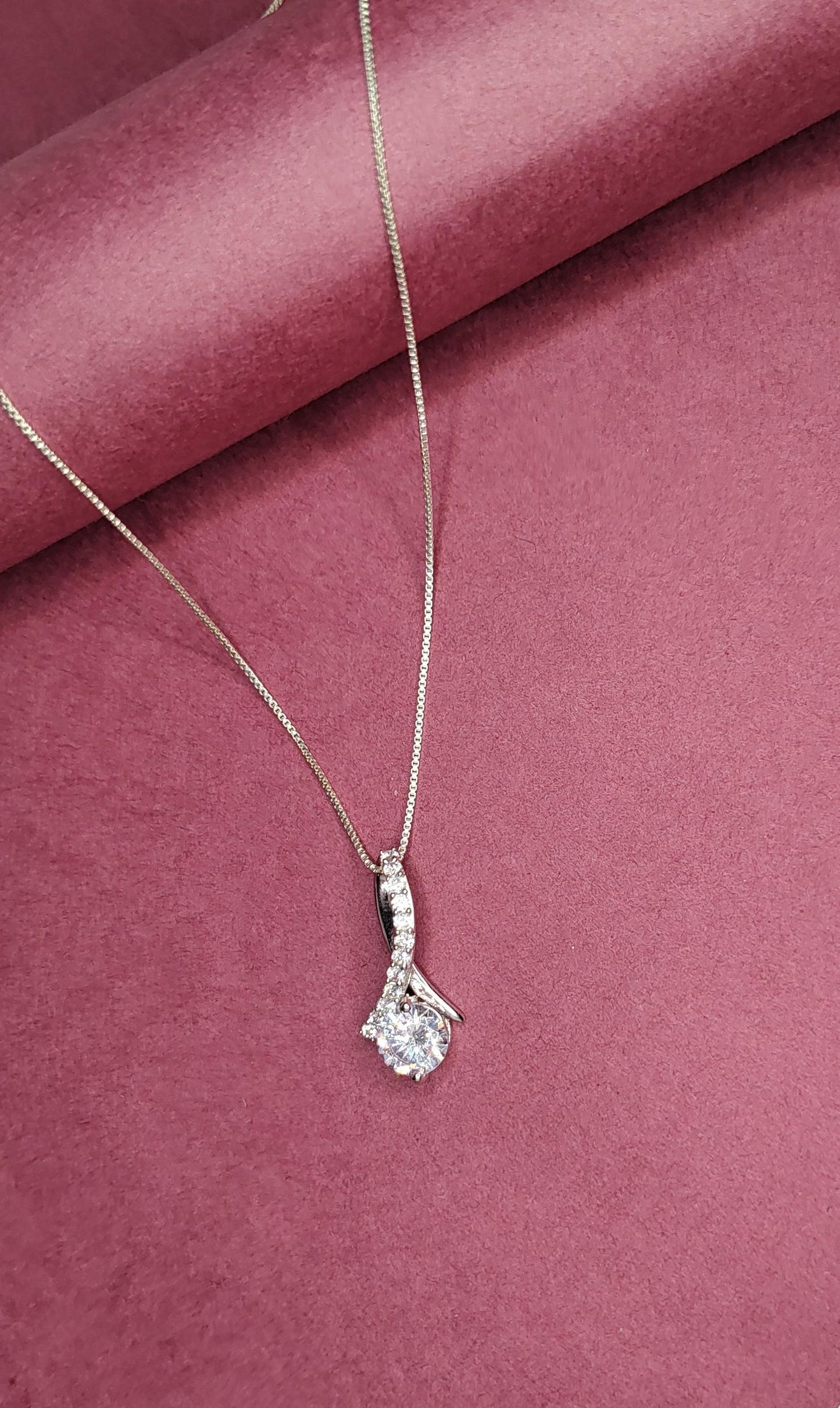 Silver Graceful Curved Solitaire Pendant