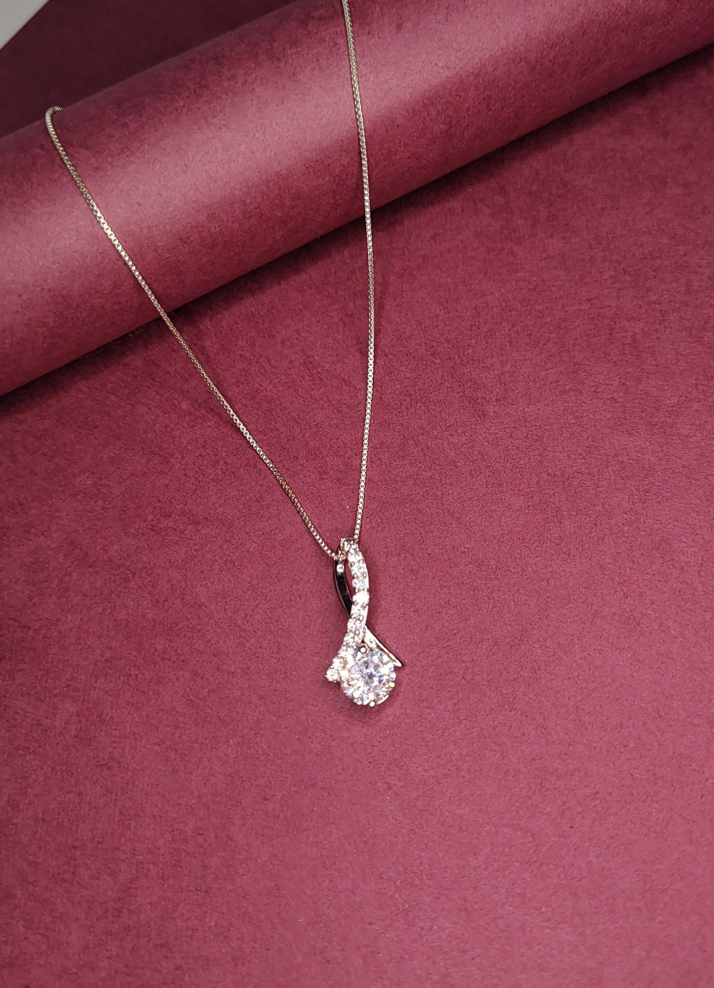 Silver Graceful Curved Solitaire Pendant
